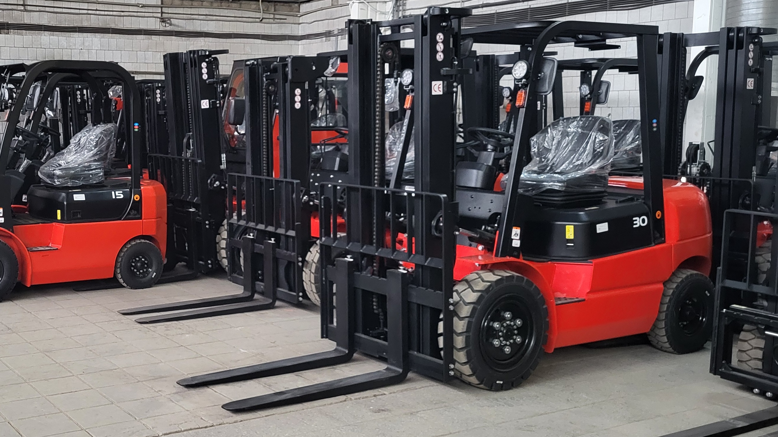 Тест-драйв складской техники на нашем складе в Октябрьском